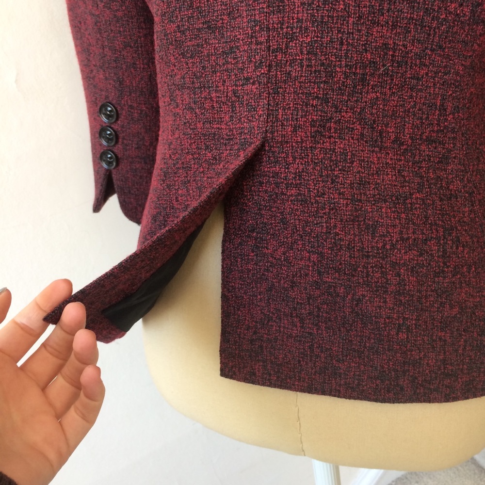SOLD Classiques Entier 3/4 Sleeve Blazer EUC - Picture 6 of 8